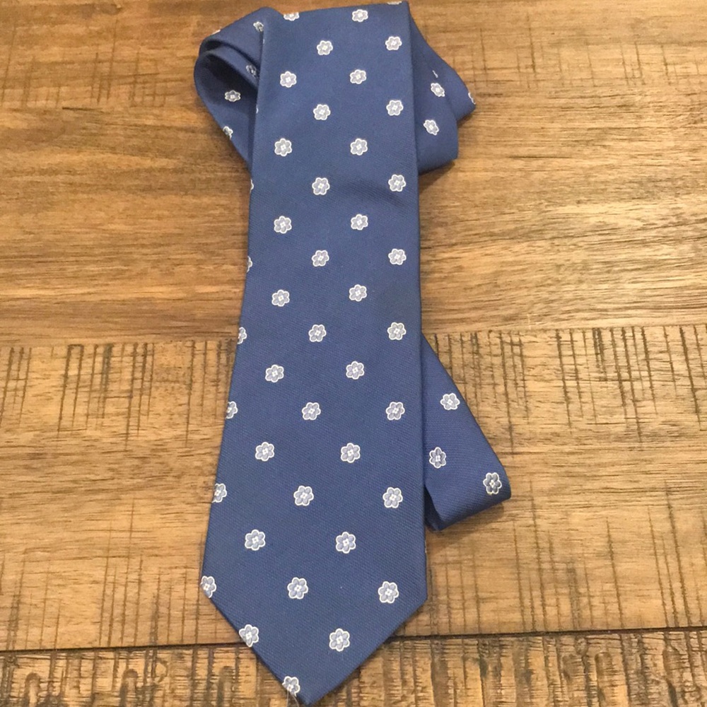 Brooks Brothers flawless pure silk tie blue